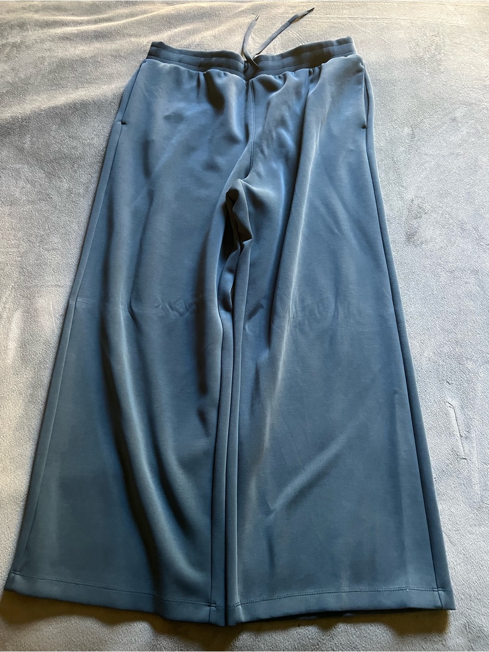 all in motion Women’s Wide-Leg Drawstring Sweatpants in Blue